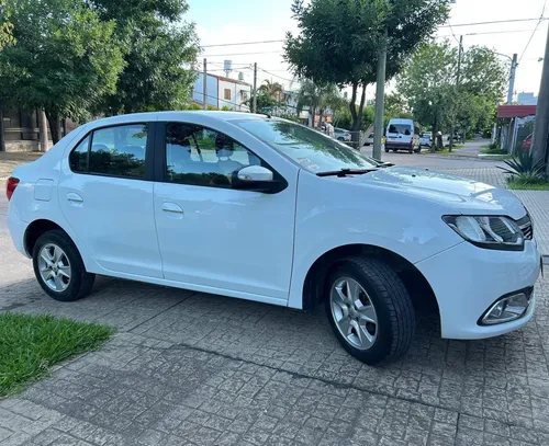 Renault Logan 2016