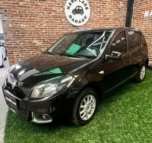 Renault Sandero 2014