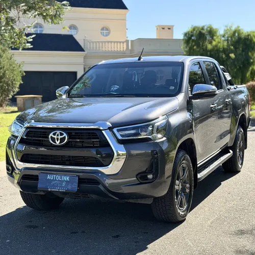 Toyota Hilux 2021