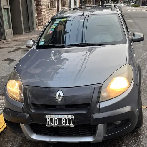 Renault Sandero Stepway 2013