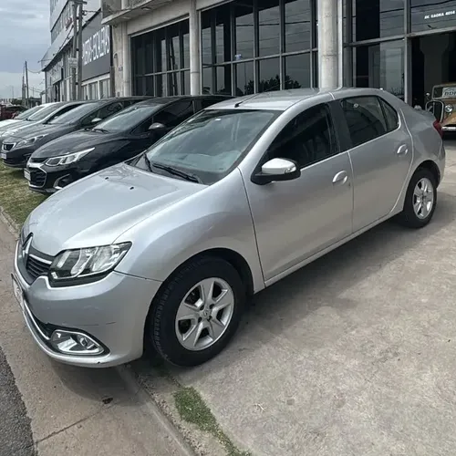 Renault Logan 2015