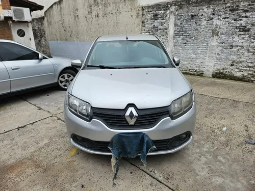 Renault Logan 2014