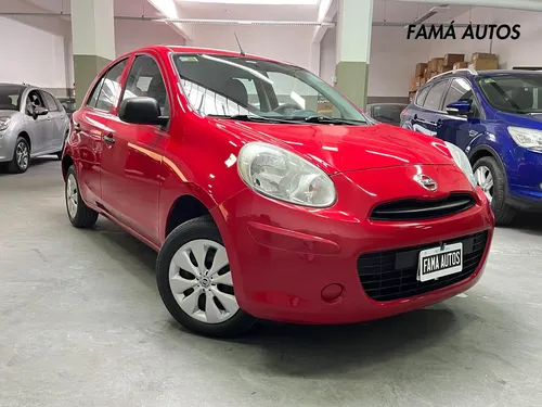Nissan March 2016