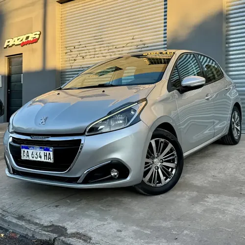 Peugeot 208 2018