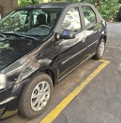 Renault Logan 2012