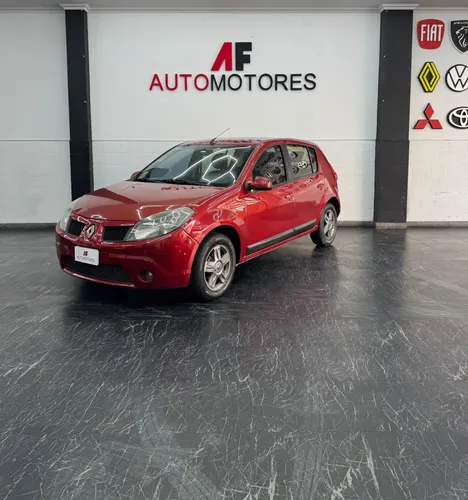 Renault Sandero 2011