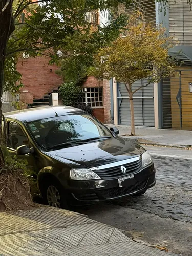 Renault Logan 2013