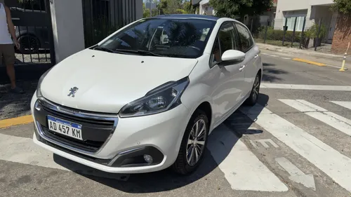 Peugeot 208 2019