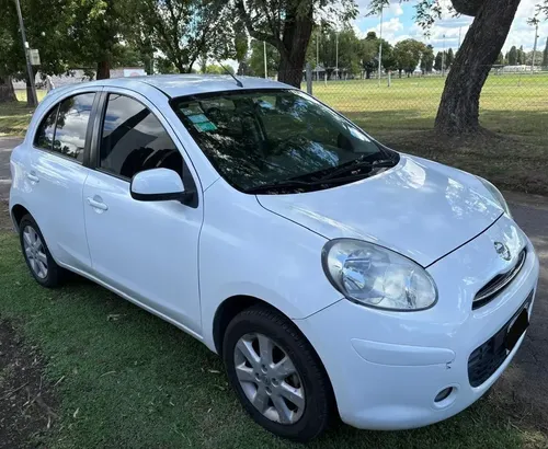 Nissan March 2013