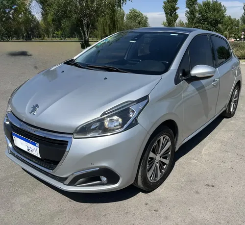 Peugeot 208 2018