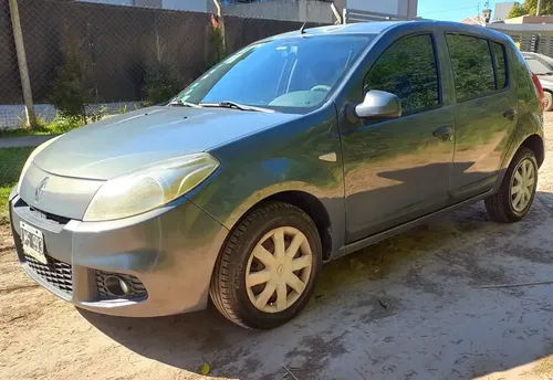 Renault Sandero 2012