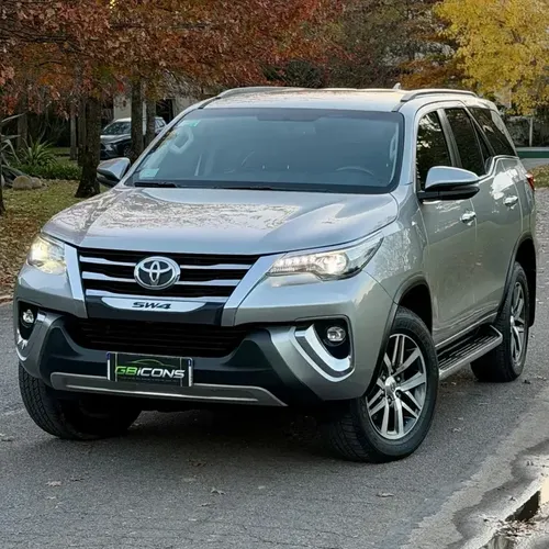 Toyota SW4 2017