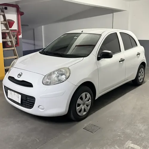 Nissan March 2015