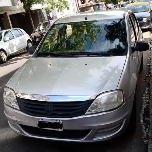 Renault Logan 2012