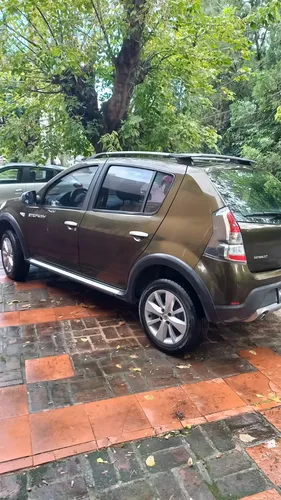Renault Sandero Stepway 2013