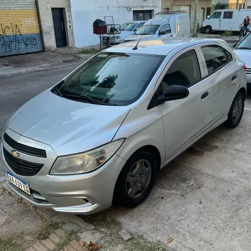 Chevrolet Onix 2016