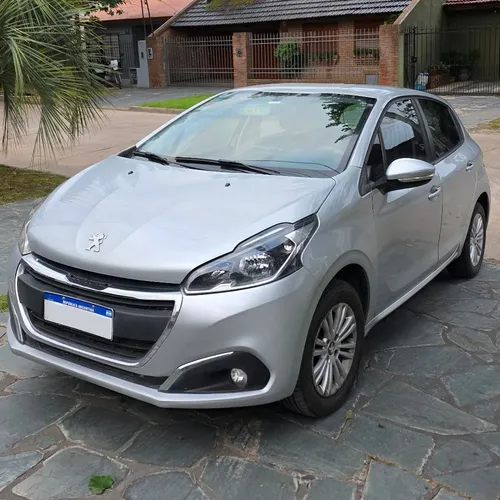 Peugeot 208 2018