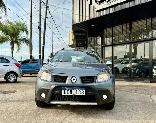 Renault Sandero Stepway 2011