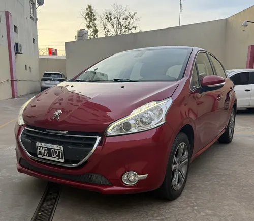 Peugeot 208 2016