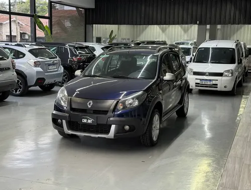 Renault Sandero Stepway 2013