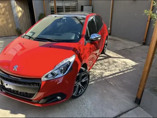 Peugeot 208 2016
