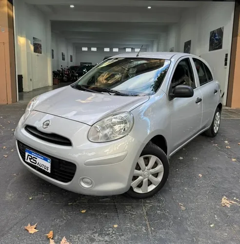 Nissan March 2016