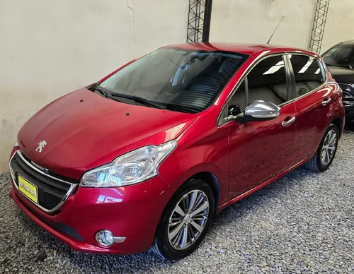Peugeot 208 2014