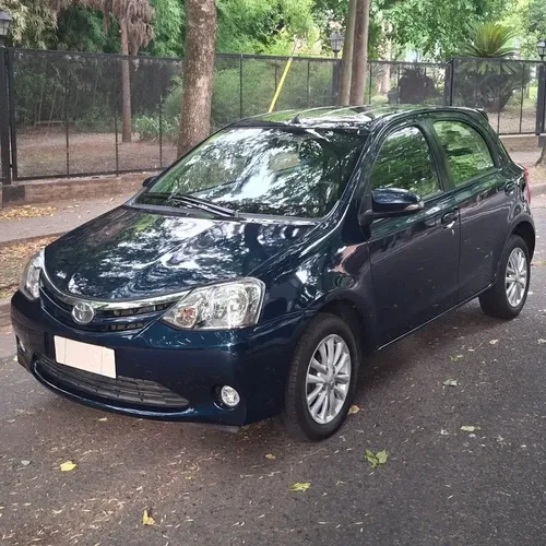 Toyota Etios 2015