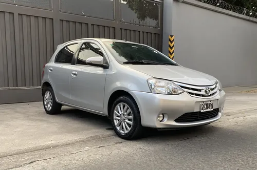 Toyota Etios 2015