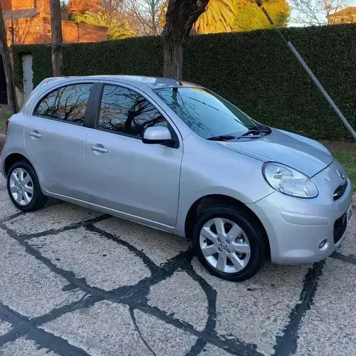 Nissan March 2014