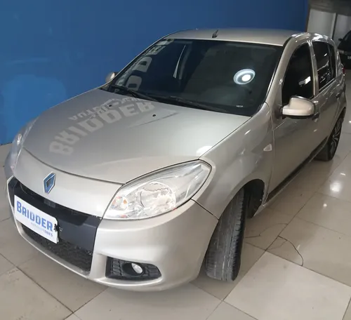 Renault Sandero 2012