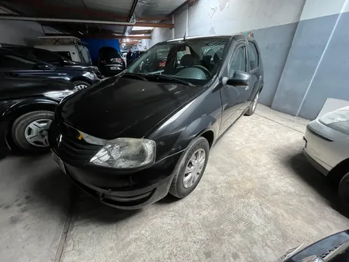 Renault Logan 2011
