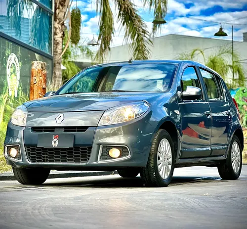 Renault Sandero 2013