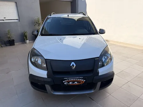 Renault Sandero Stepway 2012