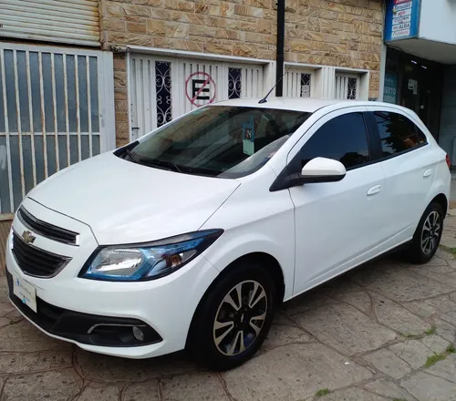 Chevrolet Onix 2014