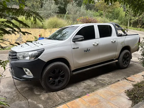 Toyota Hilux 2017