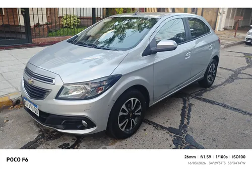 Chevrolet Onix 2016