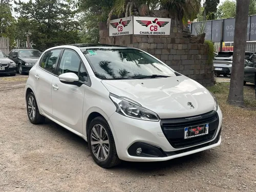 Peugeot 208 2020