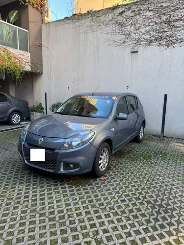 Renault Sandero 2015