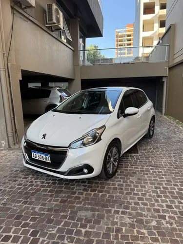 Peugeot 208 2018
