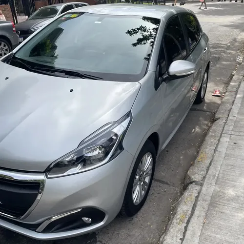 Peugeot 208 2019
