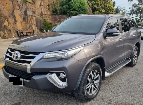 Toyota SW4 2017