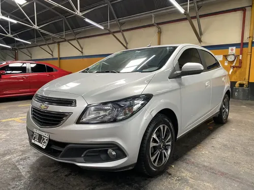 Chevrolet Onix 2015