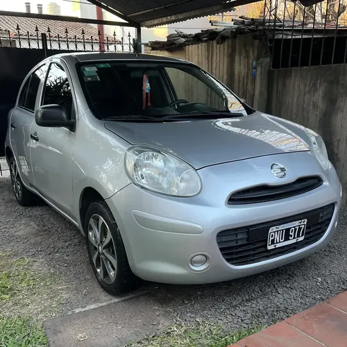 Nissan March 2015