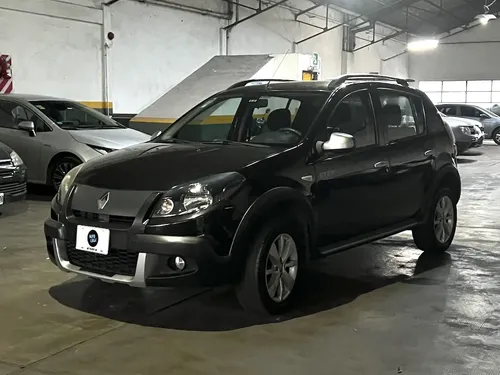 Renault Sandero Stepway 2013