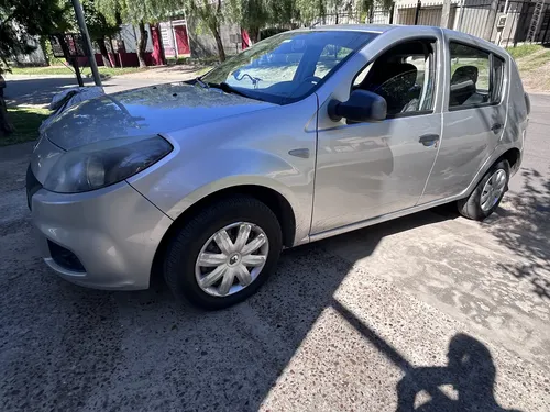 Renault Sandero 2013