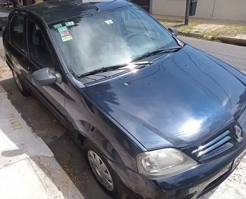 Renault Logan 2010
