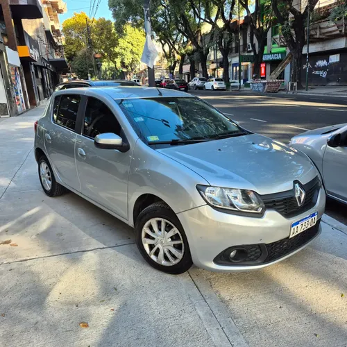 Renault Sandero 2016