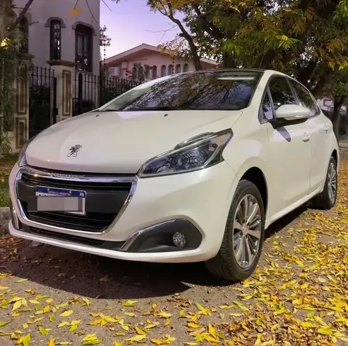 Peugeot 208 2020