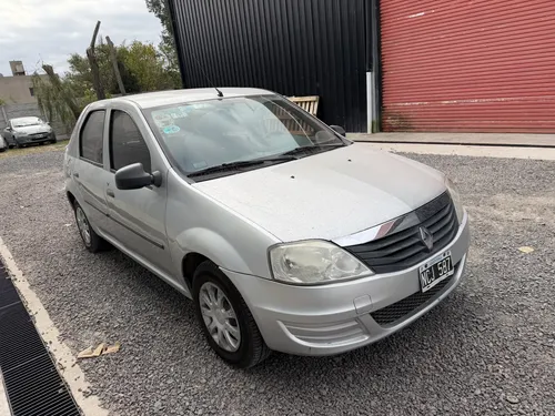 Renault Logan 2014